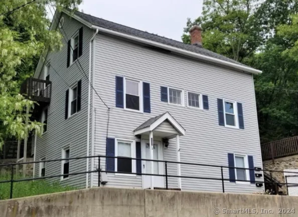 Unit for sale at 169 Echo Lake Road, Watertown, CT 06795