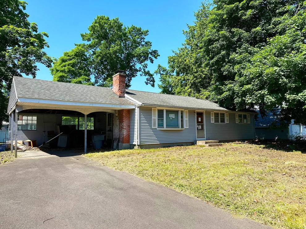 Unit for sale at 25 Donna Street, Enfield, CT 06082