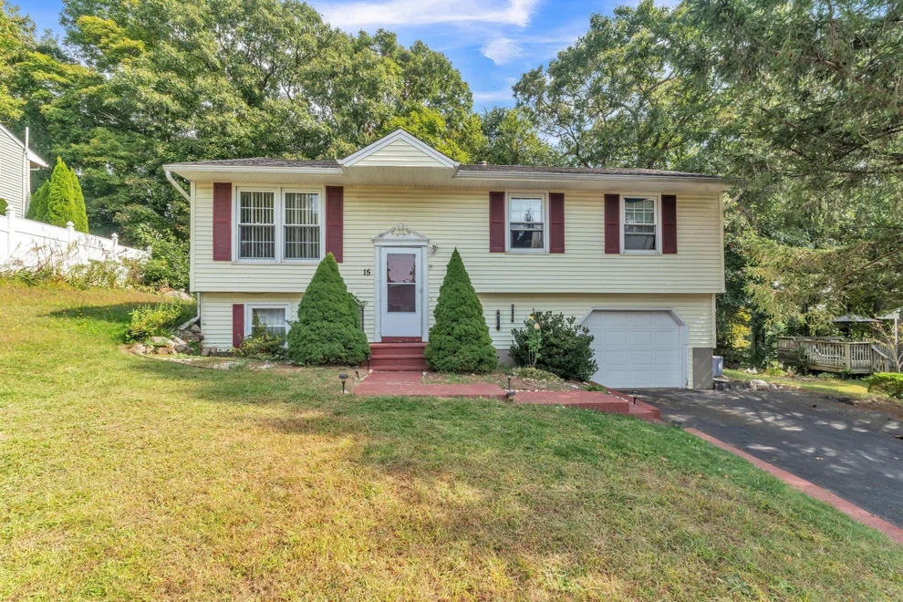 Unit for sale at 15 Carriage Drive, Naugatuck, CT 06770