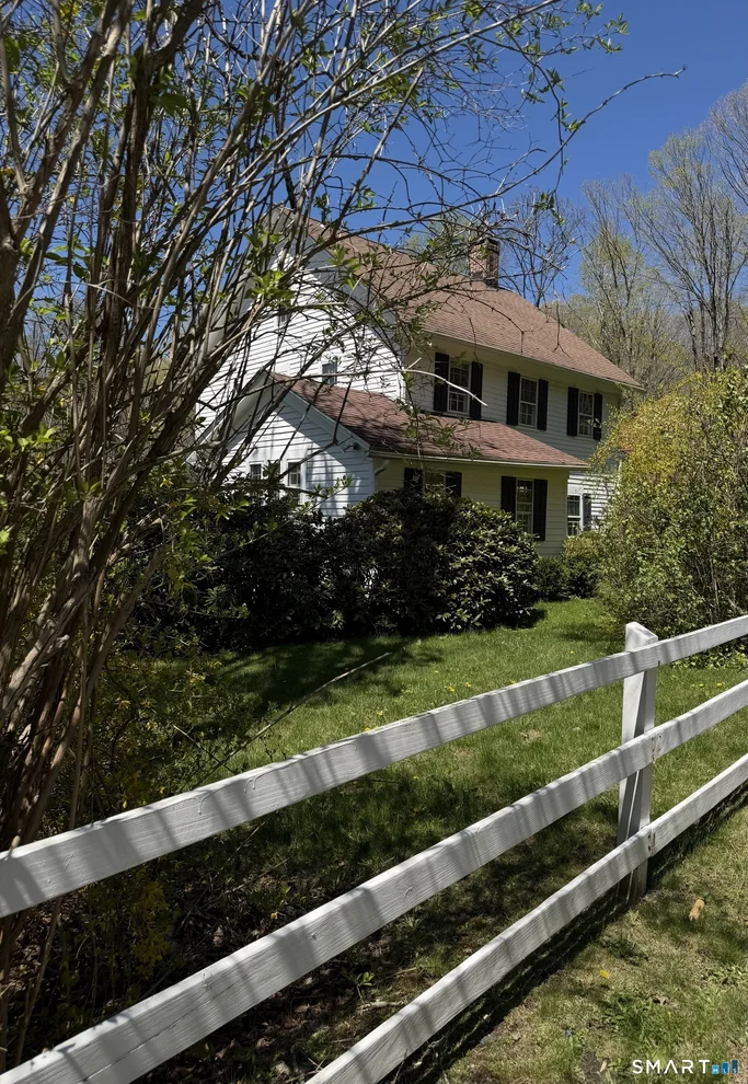 Unit for sale at 197 Skyline Ridge Road, Bridgewater, CT 06752