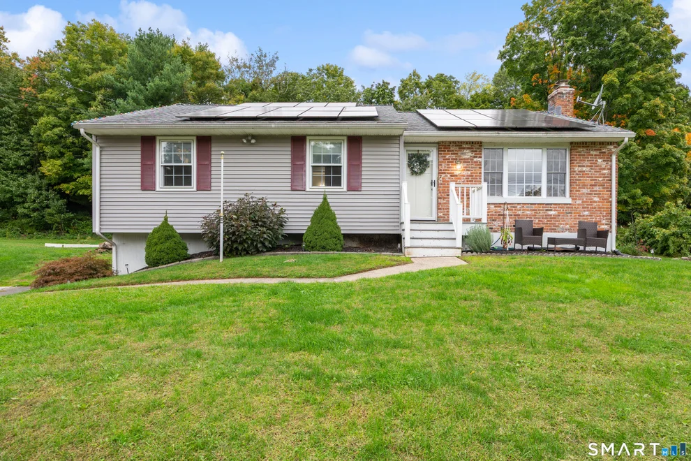 Unit for sale at 273 Winthrop Drive, Cheshire, CT 06410