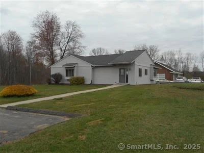Unit for sale at 155 North Road, East Windsor, CT 06016