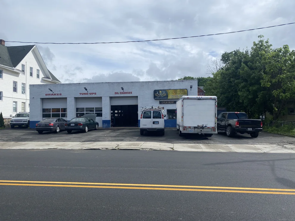 Unit for sale at 1833 Main Street, Waterbury, CT 06705