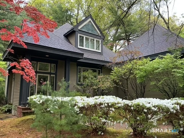 Unit for sale at 8 Beacon Heath, Farmington, CT 06032