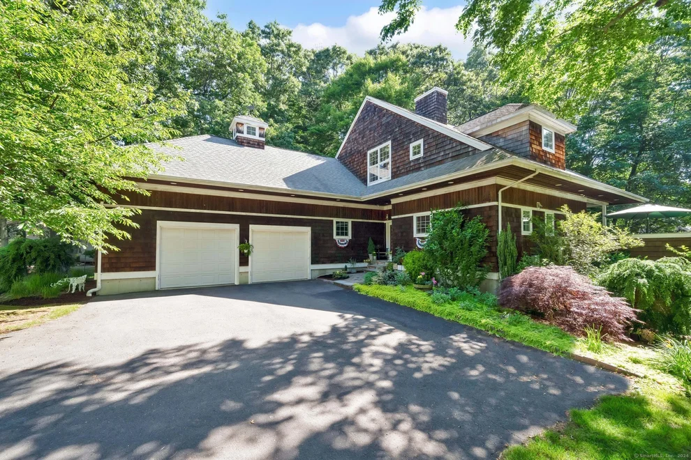 Unit for sale at 30 Merriman Road, Windsor, CT 06095