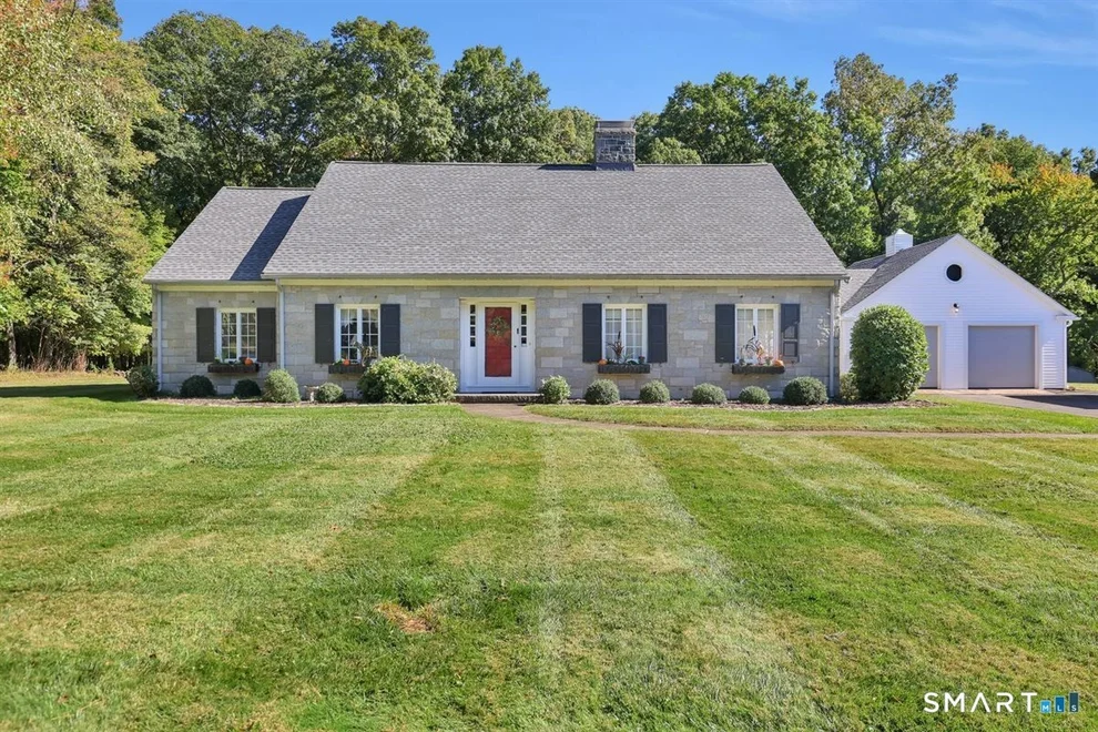 Unit for sale at 107 Steep Hollow Lane, Manchester, CT 06040
