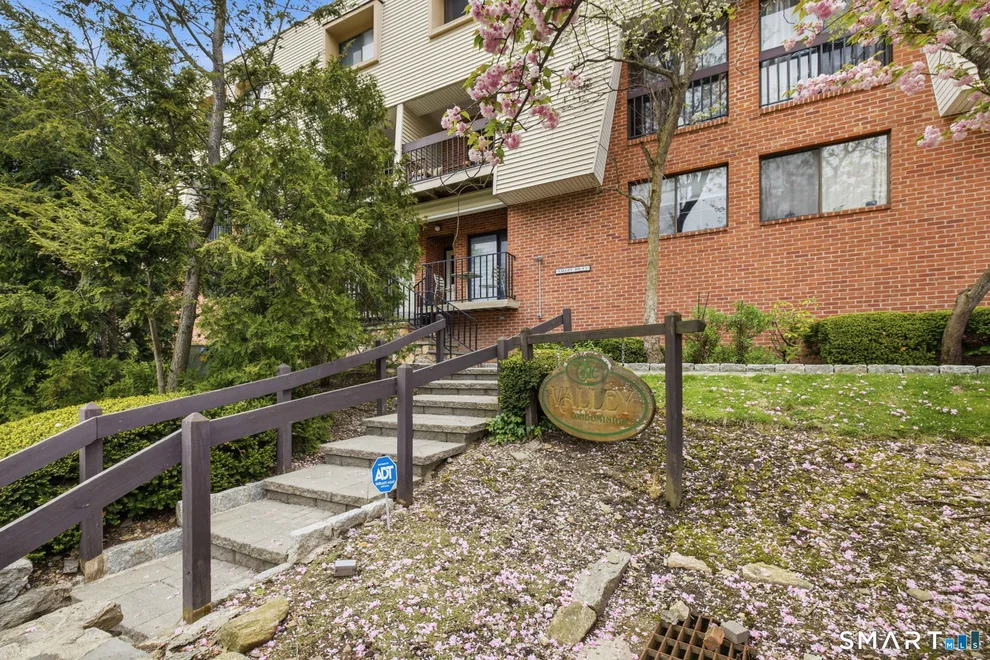 Unit for sale at 1 Valley Road, Stamford, CT 06902