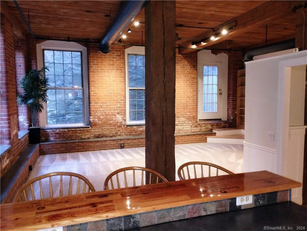 Unit for sale at 92 Main Street, Deep River, CT 06417