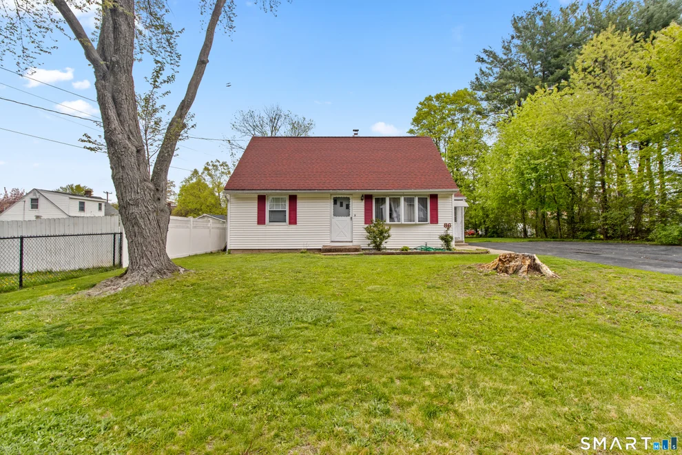 Unit for sale at 86 Bernside Drive, Bristol, CT 06010