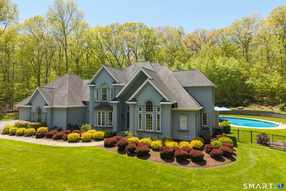 Unit for sale at 350 Squaw Lane, Guilford, CT 06437