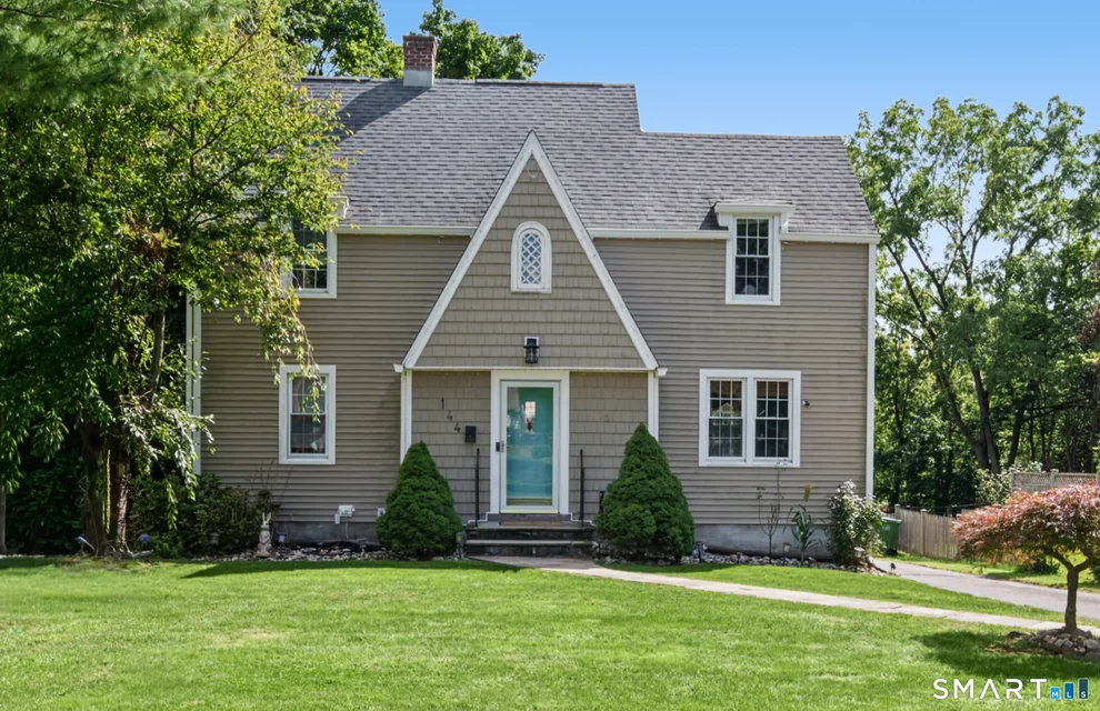 Unit for sale at 144 Old Mill Road, Middletown, CT 06457