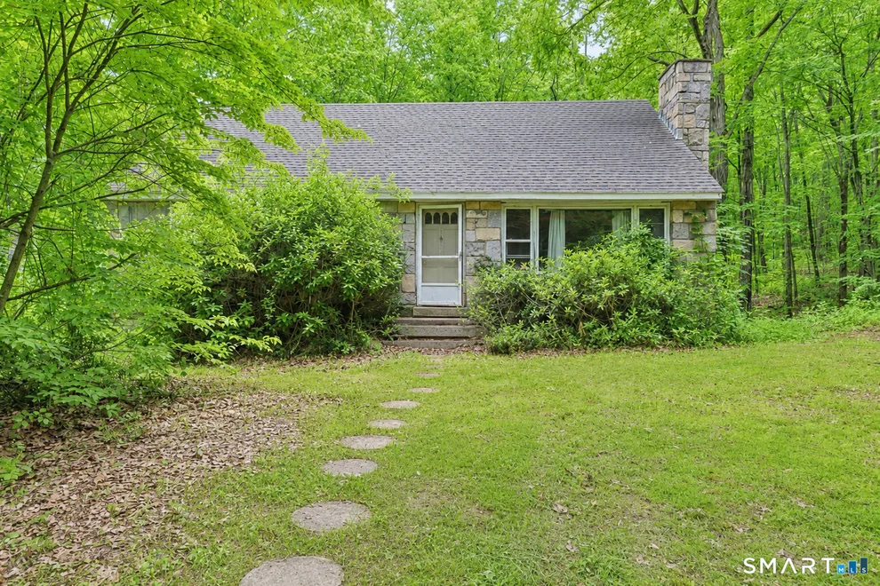 Unit for sale at 141 New Preston Hill Road, Washington, CT 06777