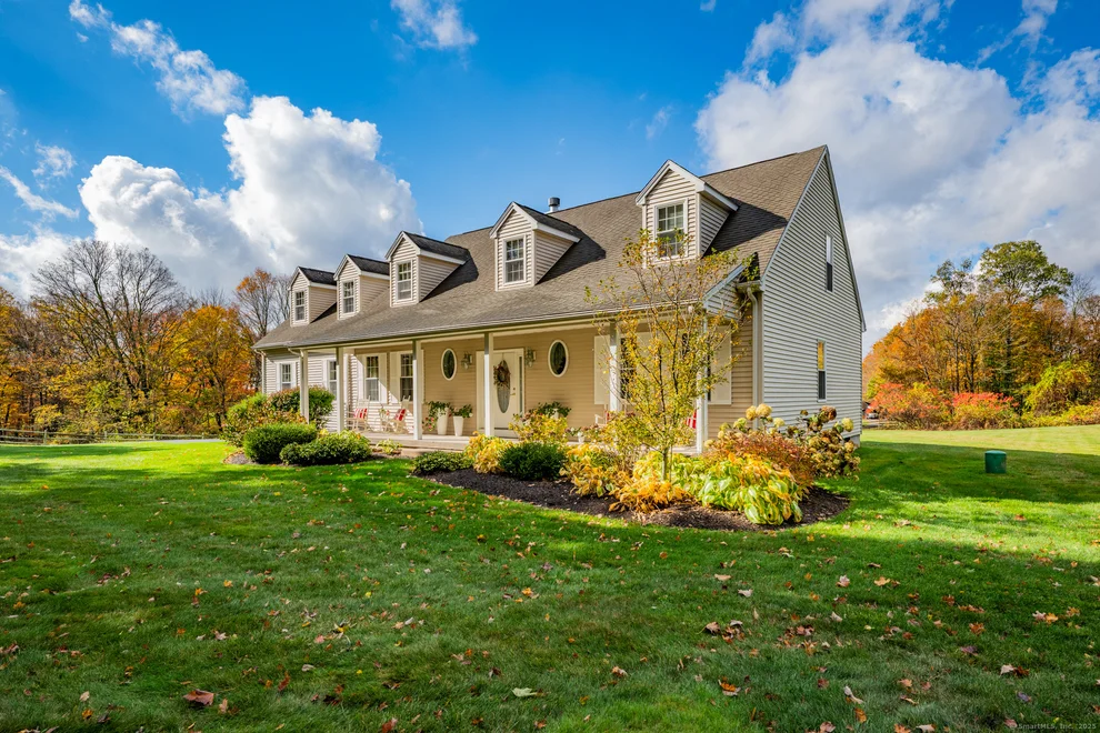 Unit for sale at 20 Cowles Road, Bethlehem, CT 06751