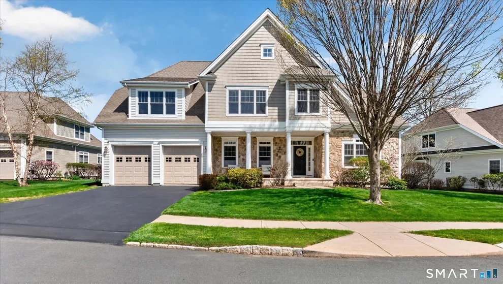 Unit for sale at 4 Spy Glass Circle, Bloomfield, CT 06002