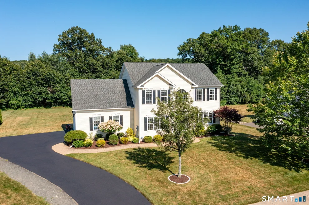 Unit for sale at 59 Tufts Drive, Manchester, CT 06042