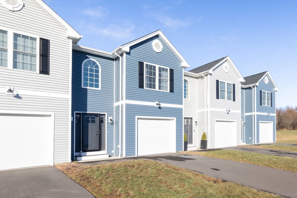 Unit for sale at 53 Gillette Way, Bristol, CT 06010