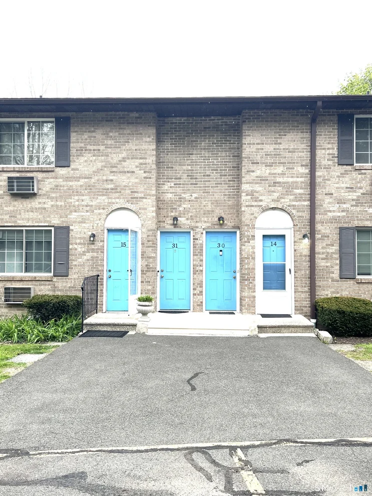 Unit for sale at 35 Mountain Village Road, Waterbury, CT 06706