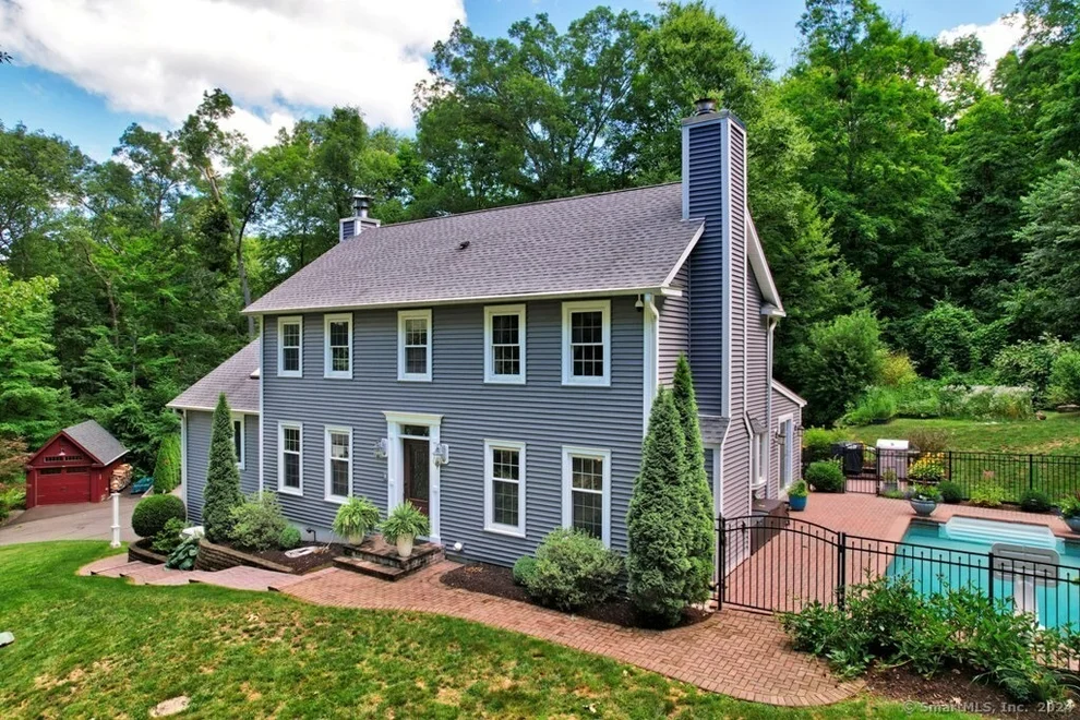 Unit for sale at 88 Hard Hill Road, Woodbury, CT 06798