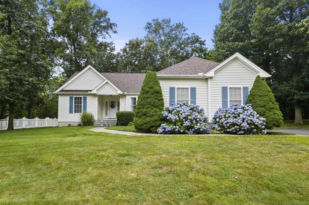 Unit for sale at 27 David Drive, Middletown, CT 06457