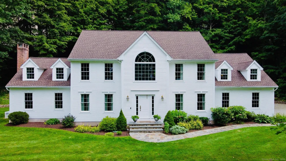 Unit for sale at 350 Copper Ridge Road, Southington, CT 06489
