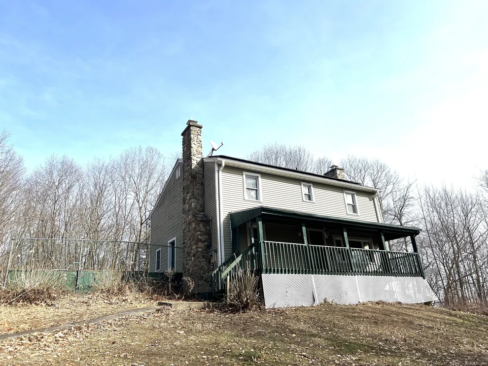 Unit for sale at 758 Litchfield Road, Watertown, CT 06795