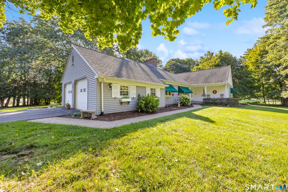 Unit for sale at 98 Merwin Circle, Cheshire, CT 06410