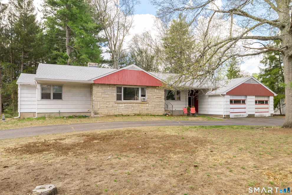 Unit for sale at 122 Maple Avenue, North Haven, CT 06473
