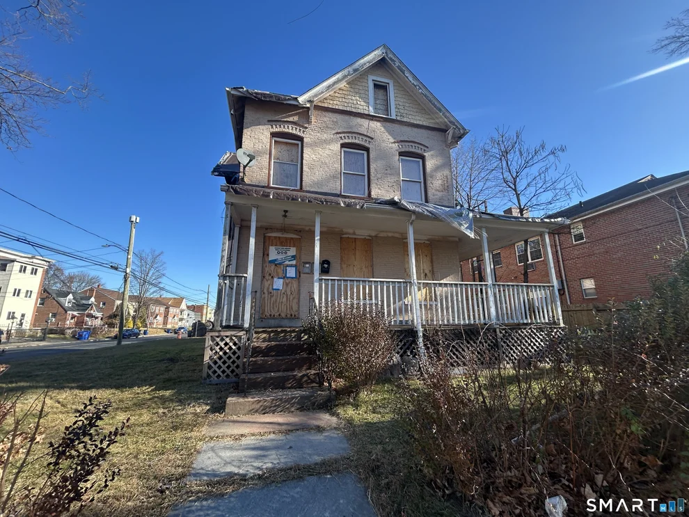 Unit for sale at 4 George Street, Hartford, CT 06114