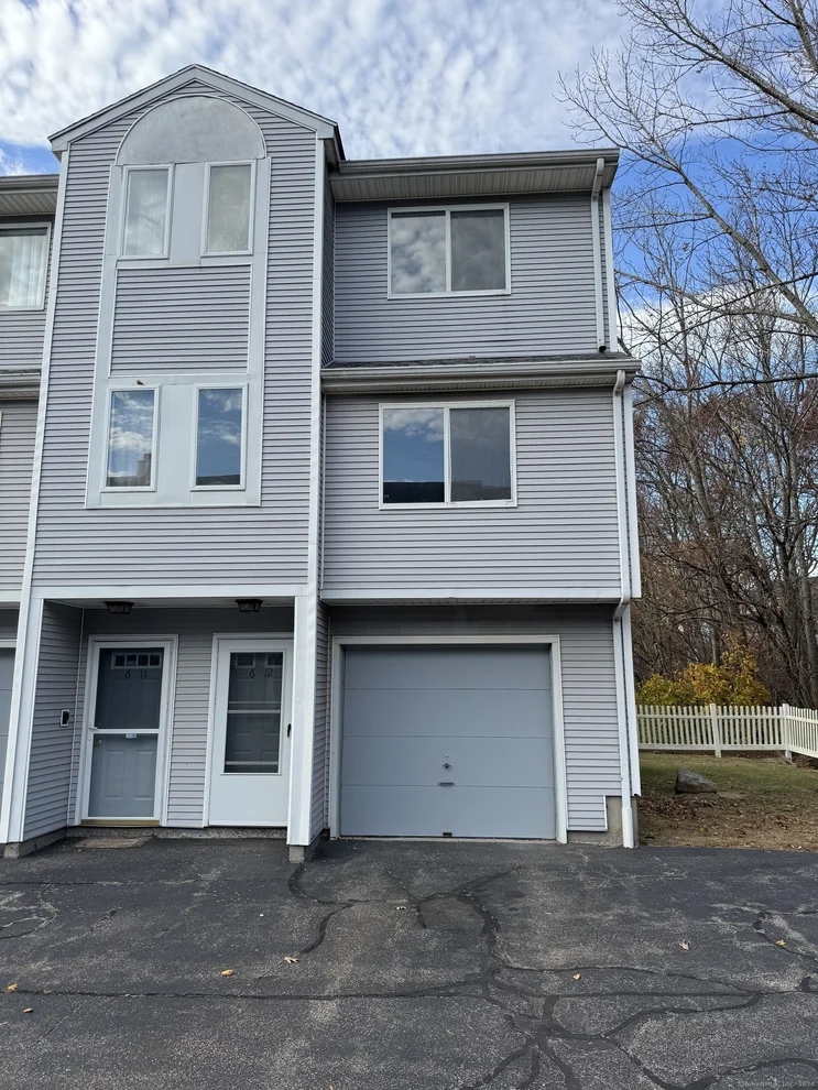 Unit for sale at 190 Stonefield Drive, Waterbury, CT 06705