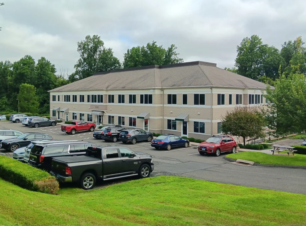 Unit for sale at 1449 Old Waterbury Road, Southbury, CT 06488