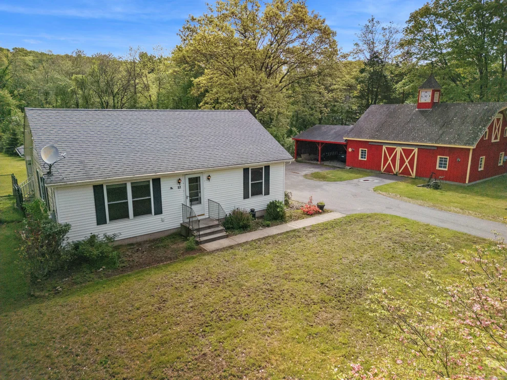 Unit for sale at 57 Sunnyside Street, Norwich, CT 06389