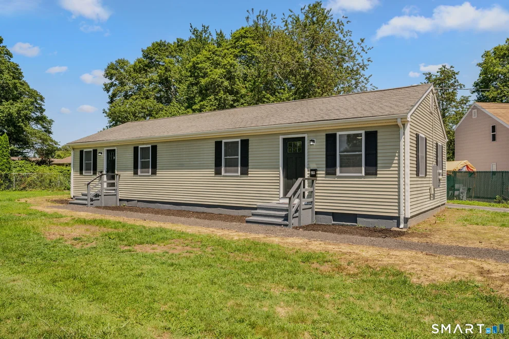 Unit for sale at 27 Joliet Court, Groton, CT 06340