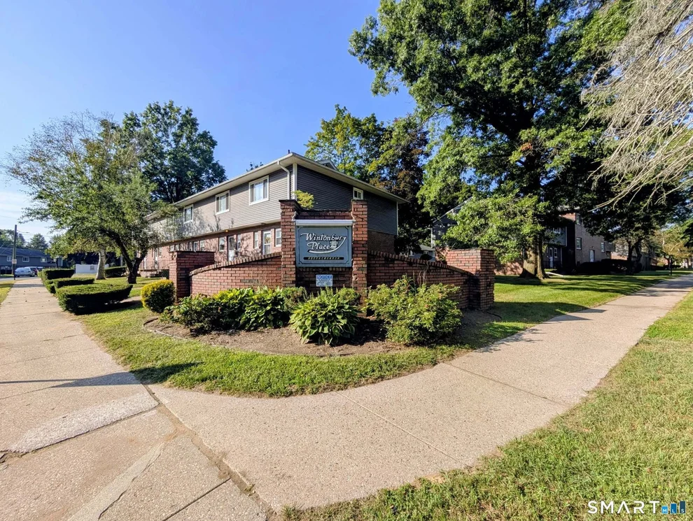 Unit for sale at 2 Camelot Drive, Bloomfield, CT 06002
