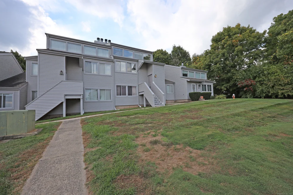 Unit for sale at 210 Brittany Farms Road, New Britain, CT 06053