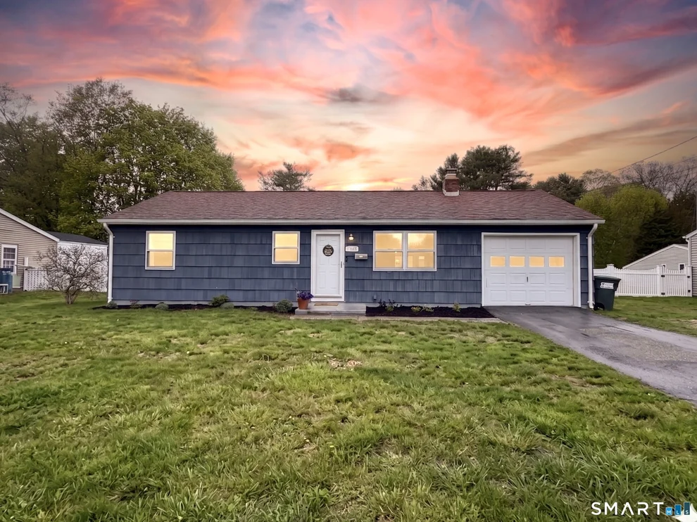 Unit for sale at 145 Indian Field Road, Groton, CT 06340