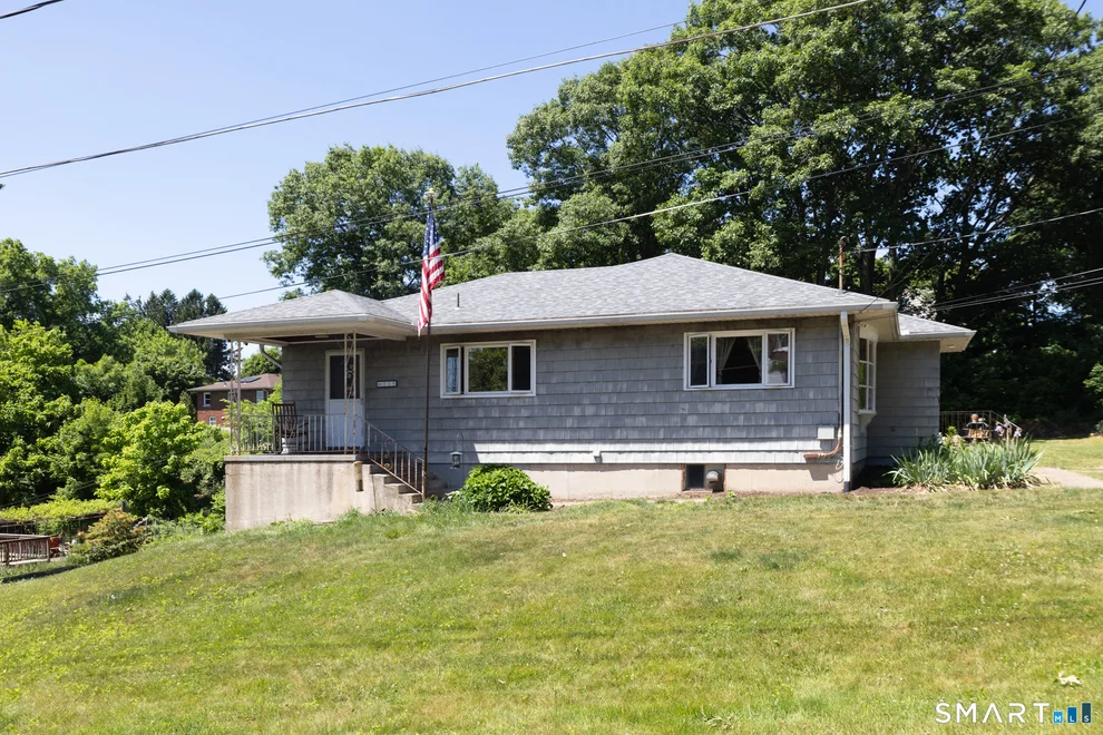 Unit for sale at 115 Hauser Street, Waterbury, CT 06704