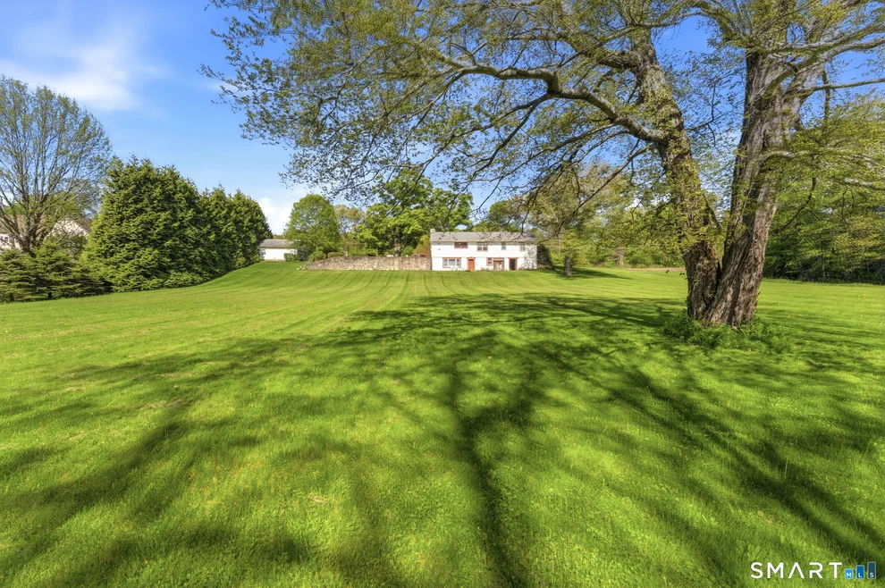 Unit for sale at 796 Hampton Road, Pomfret, CT 06259