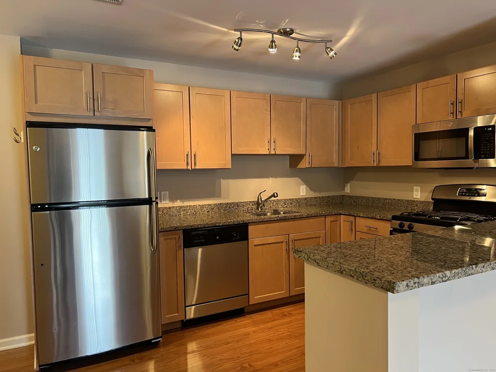 Unit for sale at 26 Schoolhouse Drive, West Hartford, CT 06110