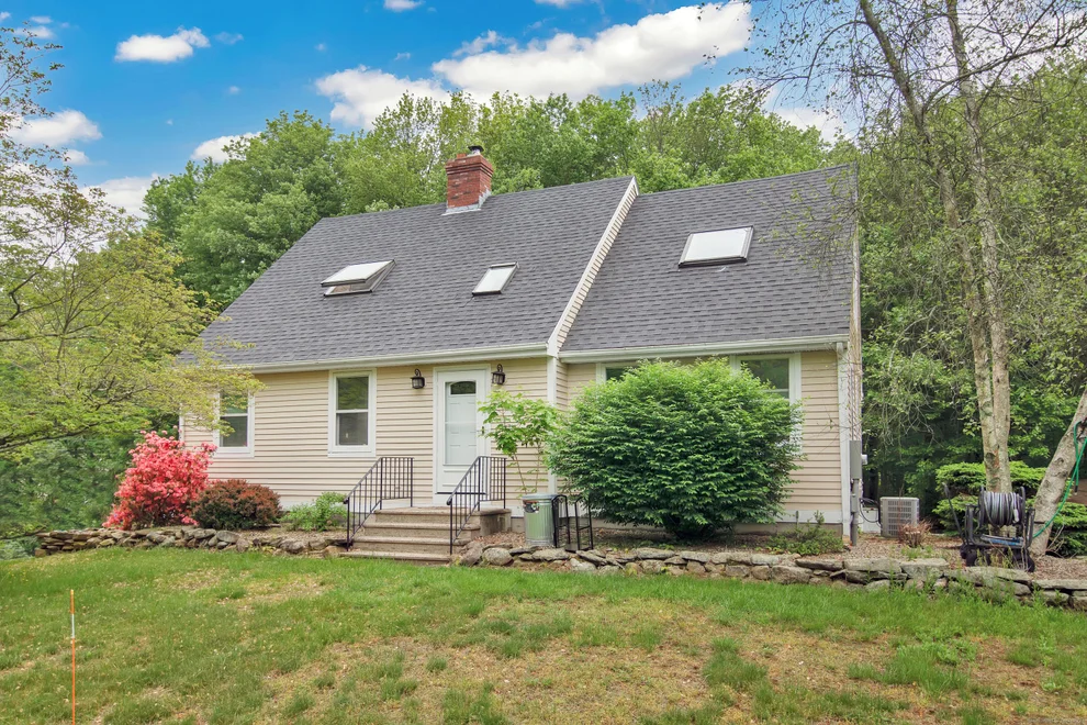 Unit for sale at 650 Goose Lane, Coventry, CT 06238