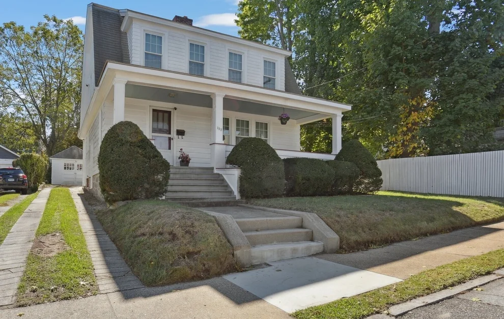 Unit for sale at 152 Blydenburg Avenue, New London, CT 06320
