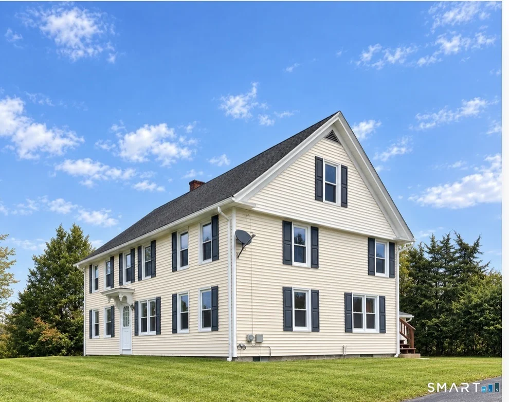 Unit for sale at 114 Green Hollow Road, Killingly, CT 06239