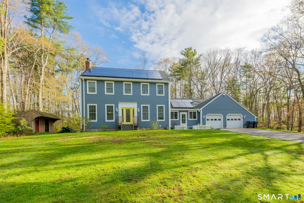 Unit for sale at 436 Providence Pike, Putnam, CT 06260