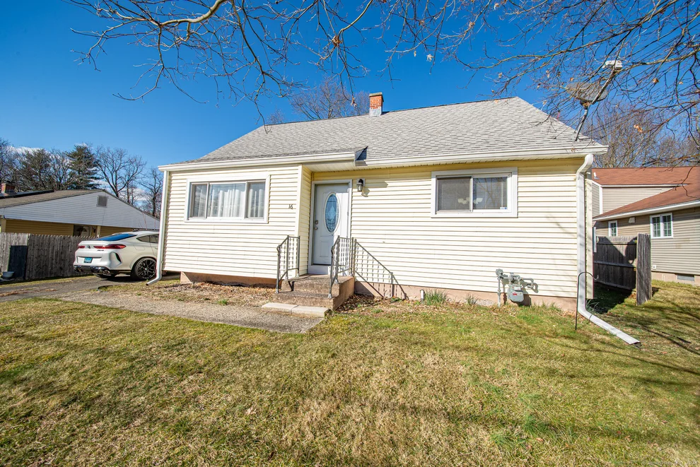Unit for sale at 16 Trinity Drive, Enfield, CT 06082