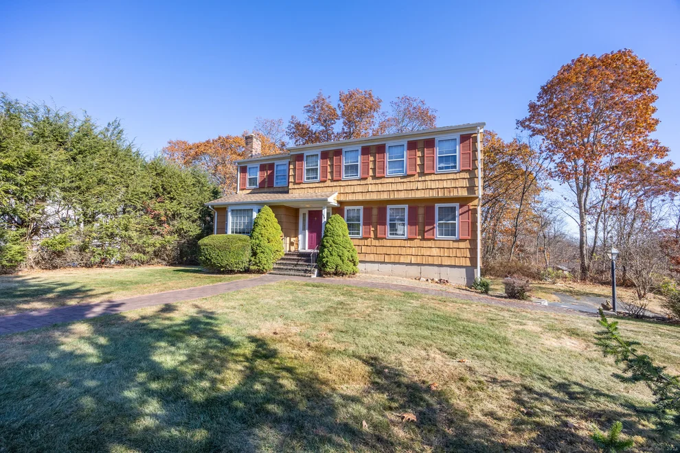 Unit for sale at 325 Oak Drive, Watertown, CT 06795
