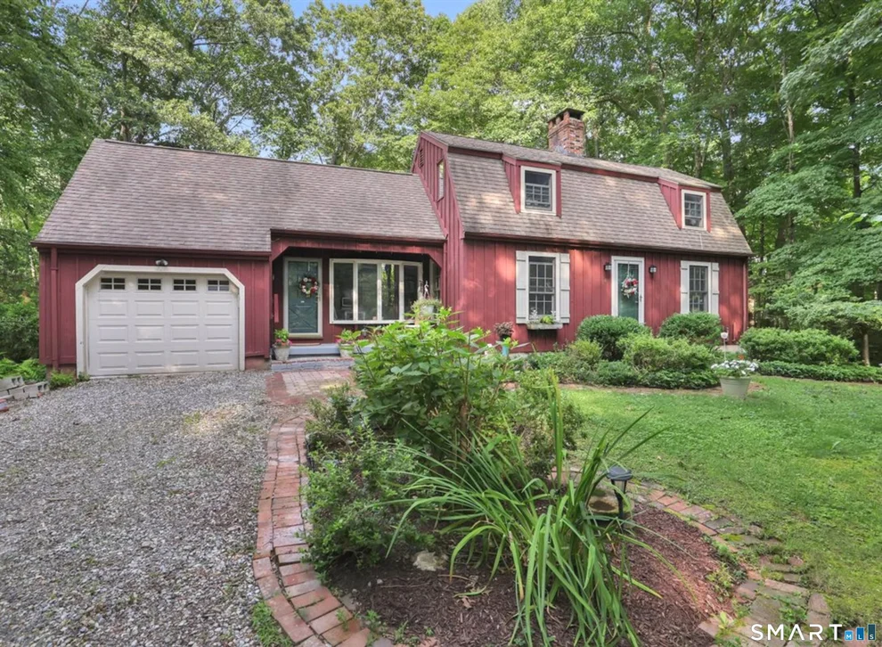 Unit for sale at 4 Timber Trail, Columbia, CT 06237
