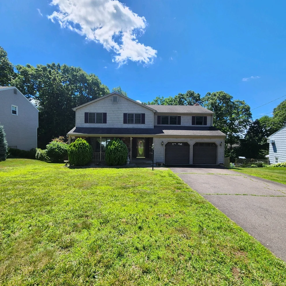 Unit for sale at 315 Candlewyck Drive, Newington, CT 06111