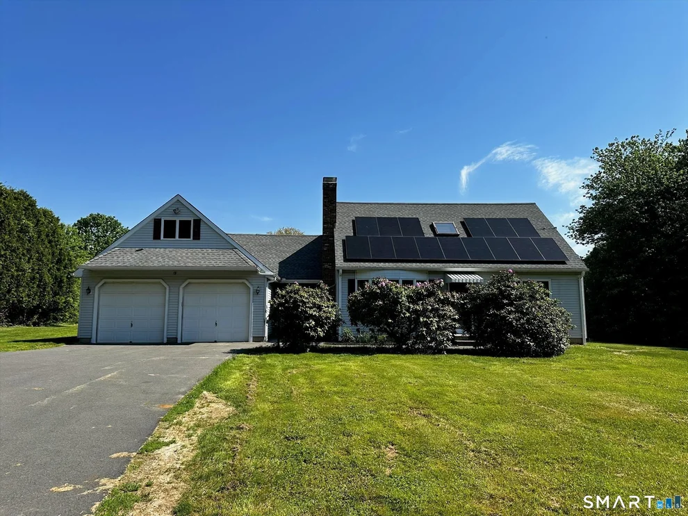 Unit for sale at 323 Town Hill Road, Plymouth, CT 06786