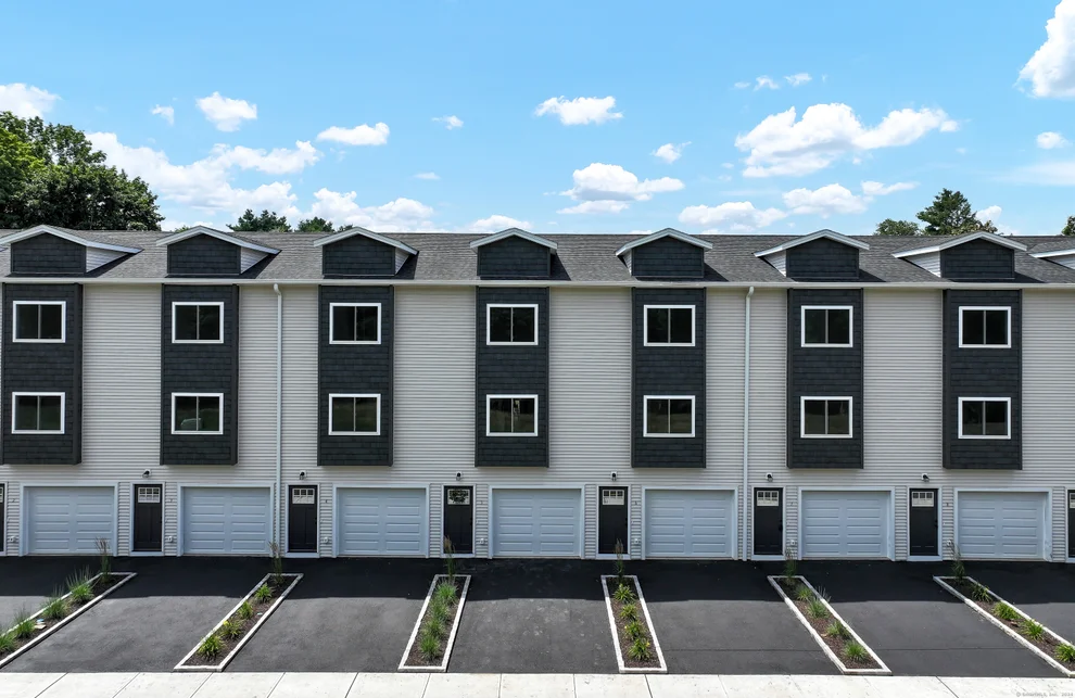 Unit for sale at 33 Main Street, Meriden, CT 06451