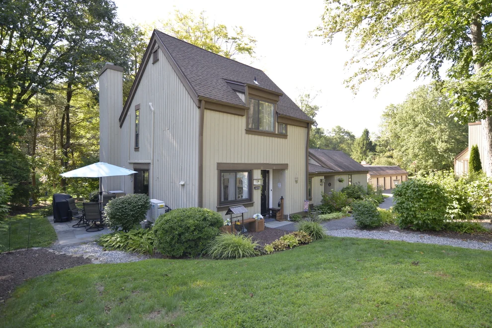 Unit for sale at 997 Heritage Village, Southbury, CT 06488
