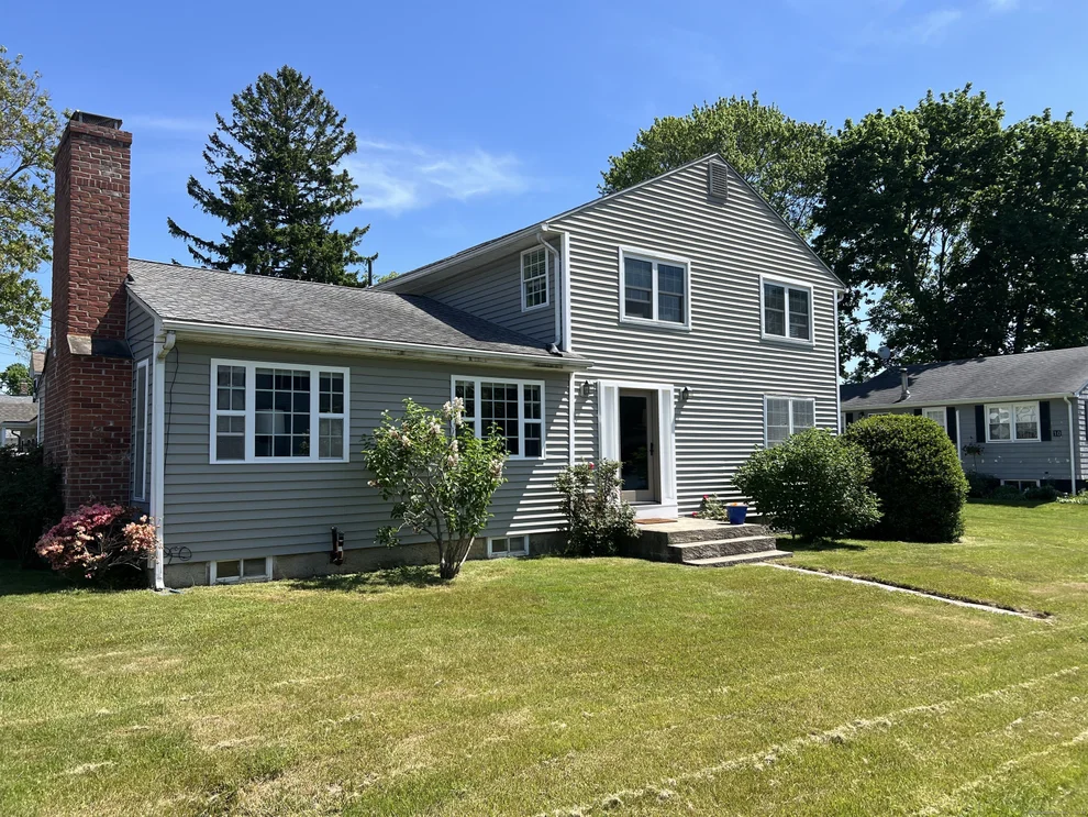 Unit for sale at 8 East Street, Old Saybrook, CT 06475